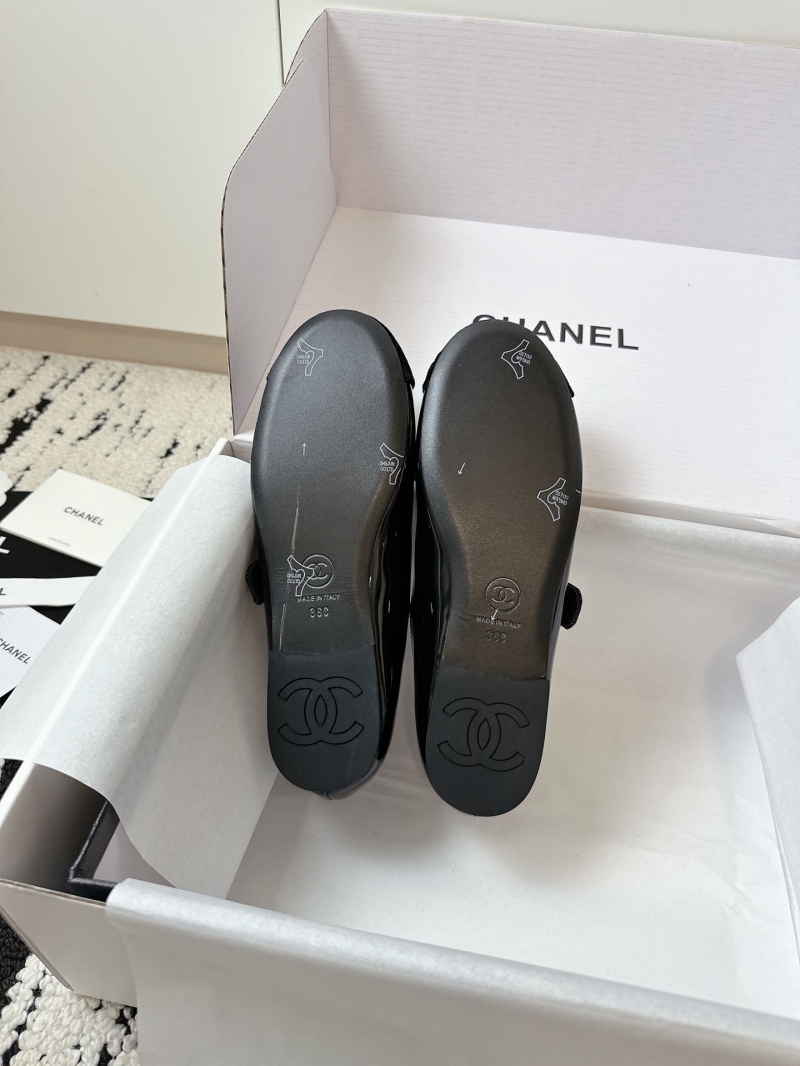 Ch**el flat shoes